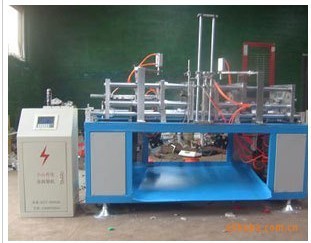 二龍塑料機(jī)械供應(yīng)中空塑料吹瓶機(jī),全自動(dòng)吹瓶機(jī),定做各種吹瓶機(jī)圖片,二龍塑料機(jī)械供應(yīng)中空塑料吹瓶機(jī),全自動(dòng)吹瓶機(jī),定做各種吹瓶機(jī)圖片大全,滄縣二龍塑料機(jī)械經(jīng)銷(xiāo)處-